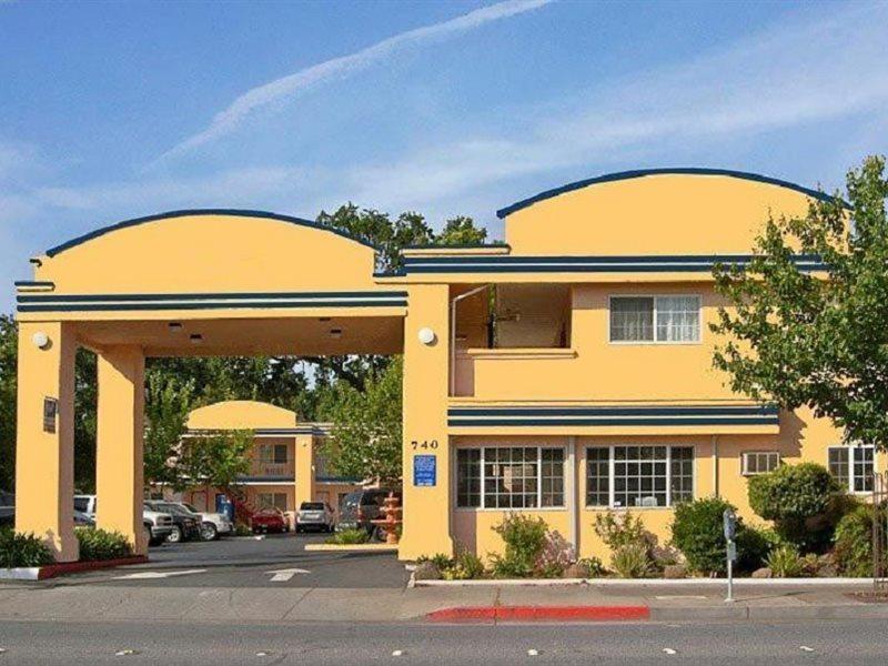 Americas Best Value Inn - Чико Экстерьер фото