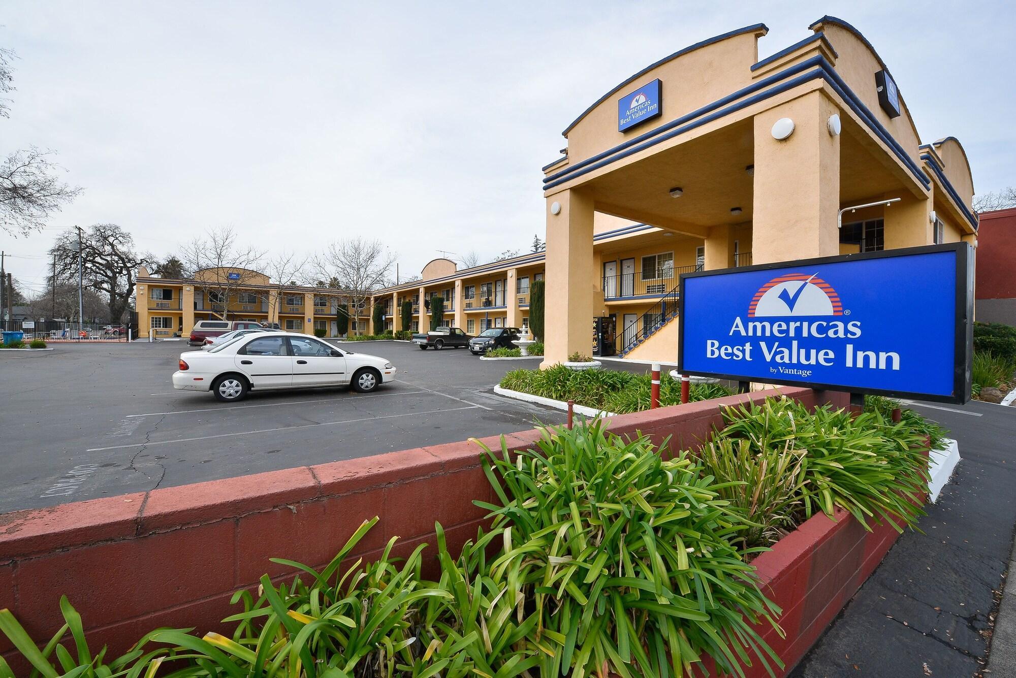 Americas Best Value Inn - Чико Экстерьер фото