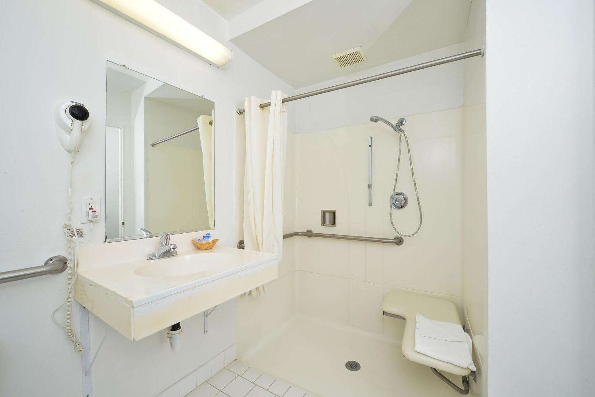 Americas Best Value Inn - Чико Экстерьер фото
