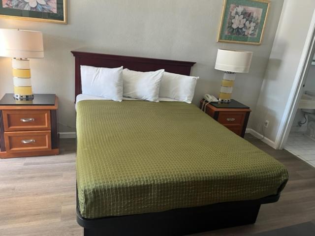 Americas Best Value Inn - Чико Экстерьер фото