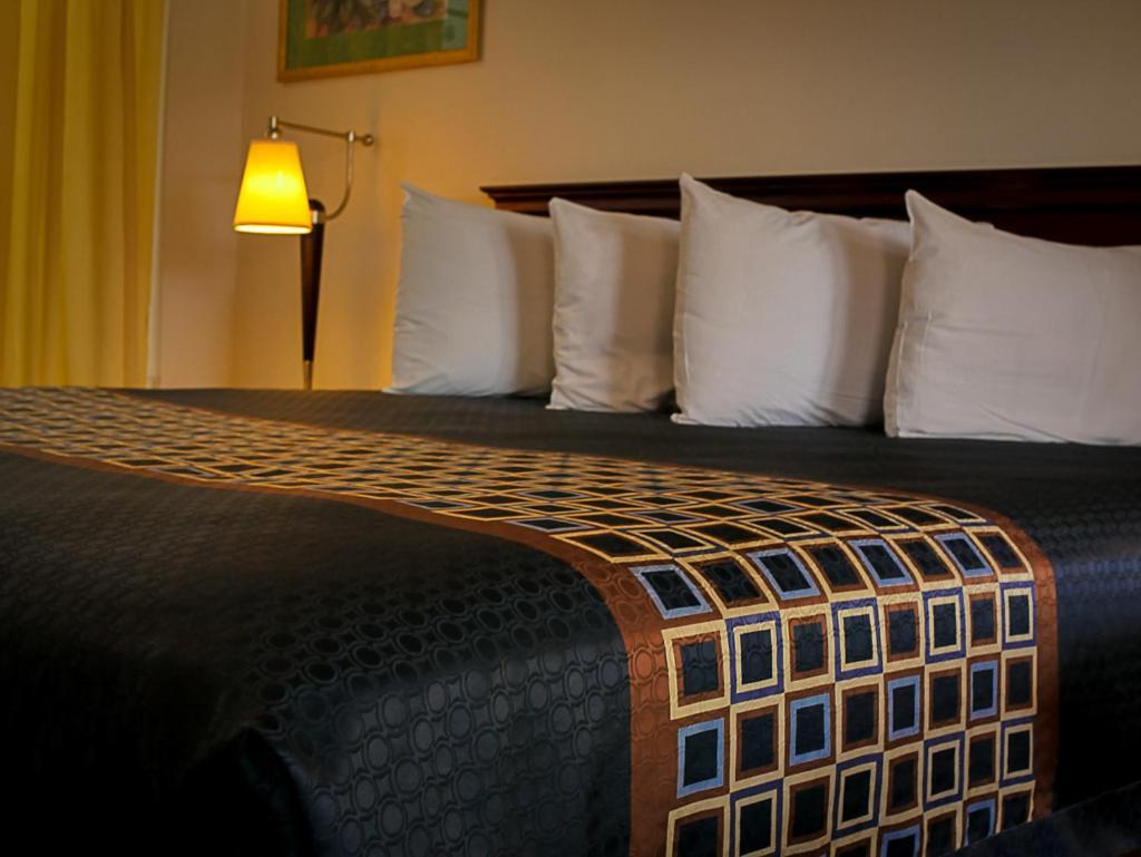 Americas Best Value Inn - Чико Экстерьер фото